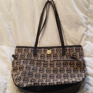 Michael Kors shoulder bag purse